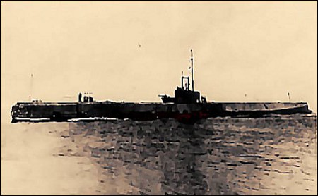 Al largo della costa …..